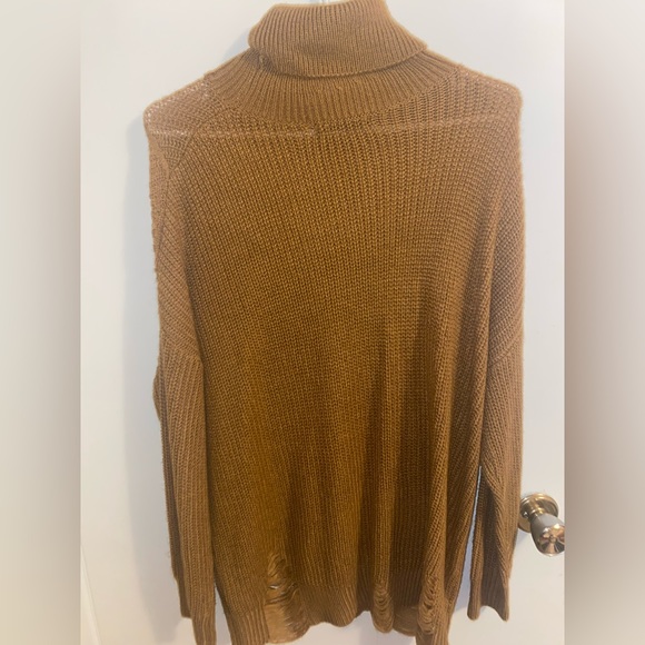 Size small SHEIN turtleneck sweater - Picture 2 of 6
